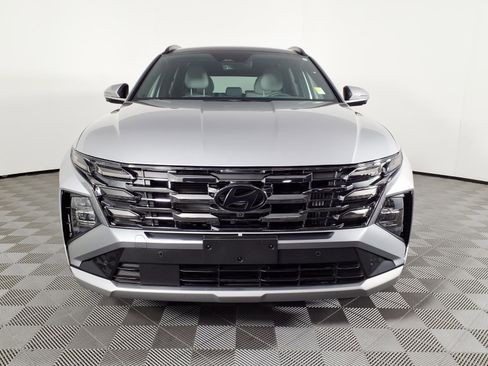 Used 2025 Hyundai Tucson Limited AWD/4WD image 2