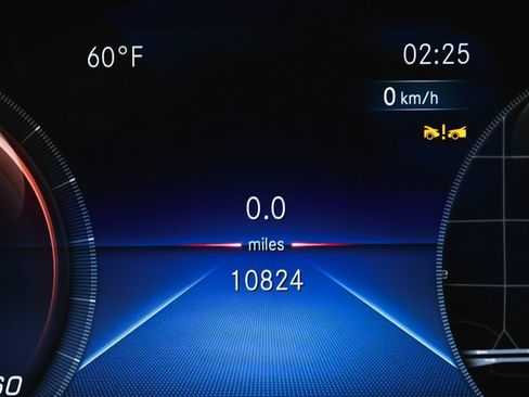 Used 2023 Mercedes-Benz E 350 4MATIC Sedan image 21