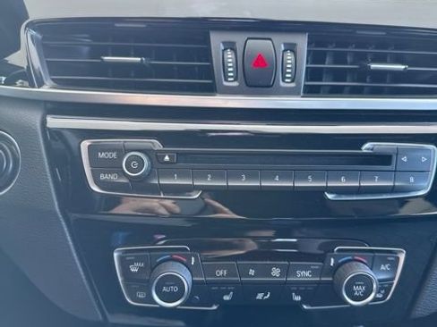Used 2018 BMW X1 xDrive28i AWD/4WD image 16