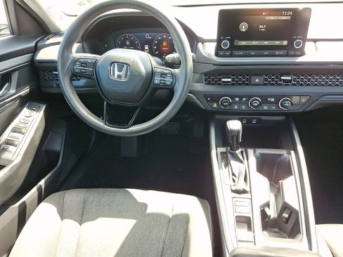 Certified 2023 Honda Accord EX image 14