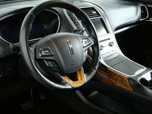 Used 2016 Lincoln MKX Reserve w/ Climate Package AWD/4WD image 19