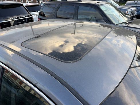 Used 2014 Toyota Camry SE FWD image 8