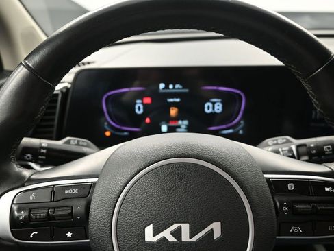 Certified 2025 Kia Sportage EX FWD image 15