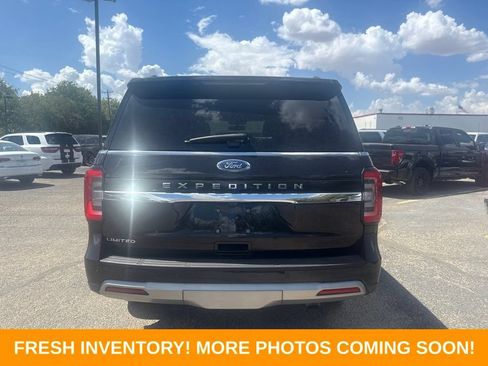 Used 2024 Ford Expedition Limited RWD image 3