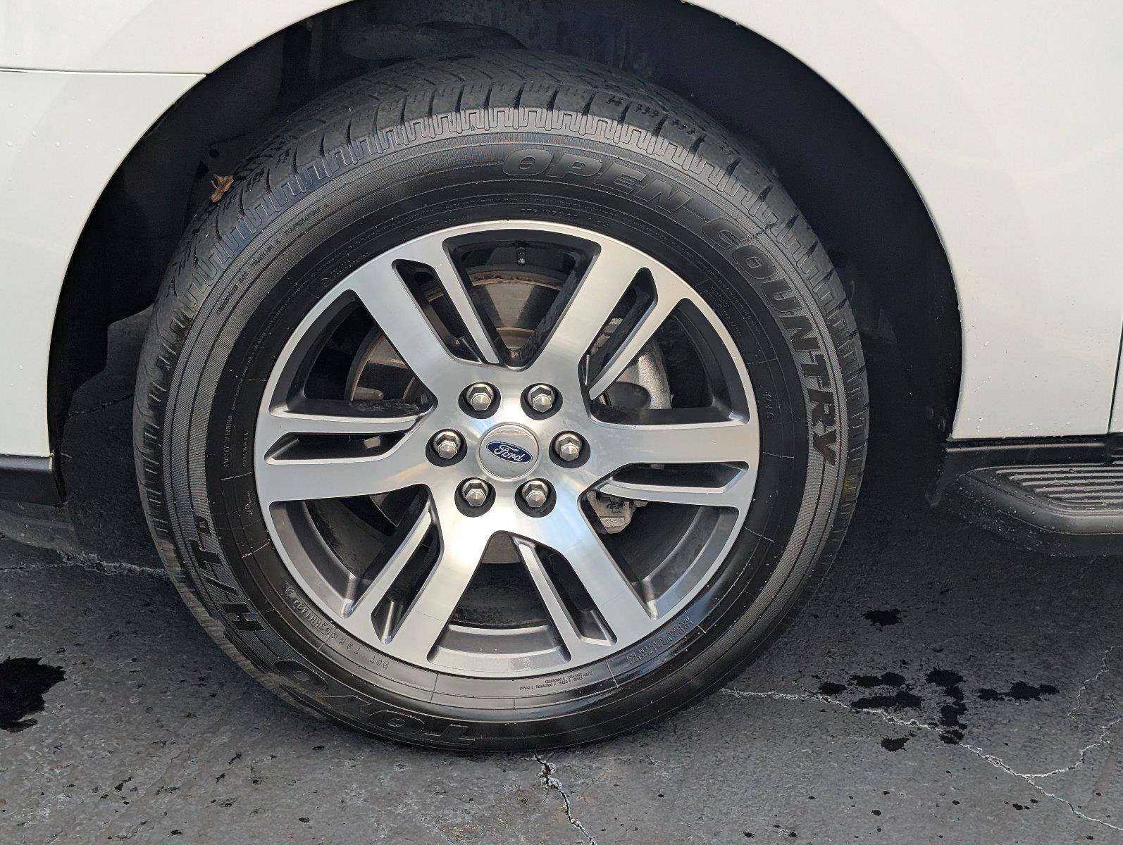 Used 2024 Ford Expedition Max Limited AWD/4WD image 9