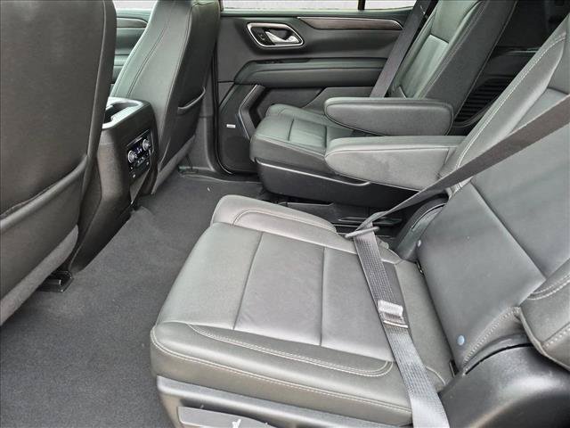 Used 2024 Chevrolet Tahoe Z71 w/ Luxury Package AWD/4WD image 19