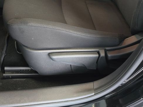 Used 2024 Nissan Sentra SV FWD image 20