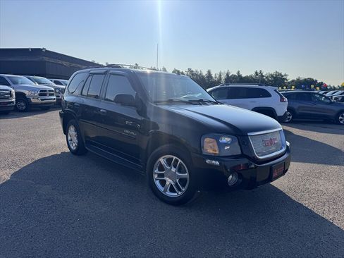 Used 2008 GMC Envoy Denali AWD/4WD image 2