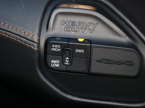 Used 2024 RAM 2500 Limited w/ Safety Group image 21