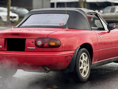 Used 1997 MAZDA MX-5 Miata image 7
