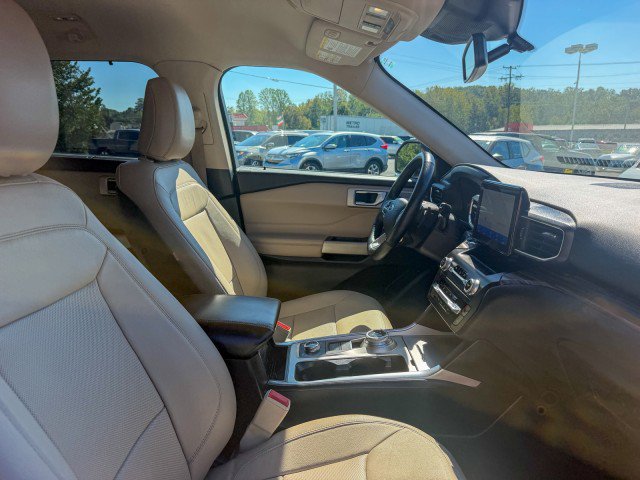 Used 2020 Ford Explorer Limited w/ Class III Trailer Tow Package AWD/4WD image 23
