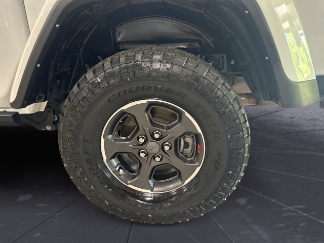 Used 2023 Jeep Gladiator Rubicon w/ Trailer Tow Package AWD/4WD image 23