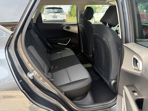 Used 2020 Kia Soul LX FWD image 22