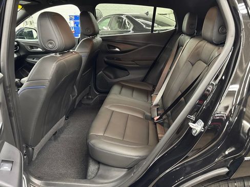 Used 2024 Buick Envista Sport Touring w/ Convenience I Package FWD image 16