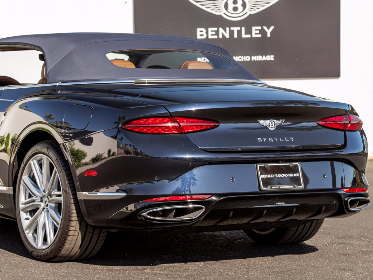 Used 2026 Bentley Continental GT AWD/4WD image 14