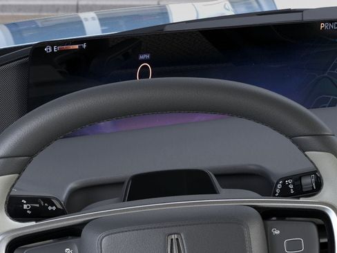 New 2026 Lincoln Navigator Reserve AWD/4WD image 13