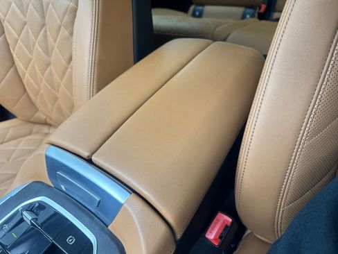 Used 2023 BMW X7 xDrive40i AWD/4WD image 75