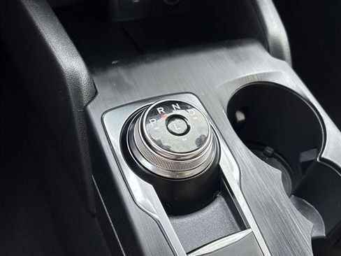 Used 2020 Ford Escape SE image 15