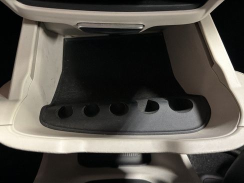 Used 2018 Chrysler Pacifica Touring Plus FWD image 30