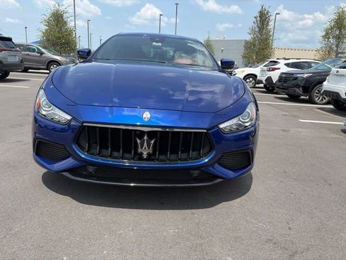 Used 2022 Maserati Ghibli Modena Q4 AWD/4WD image 2