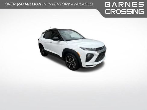 Used 2023 Chevrolet TrailBlazer RS w/ Convenience Package FWD image 1