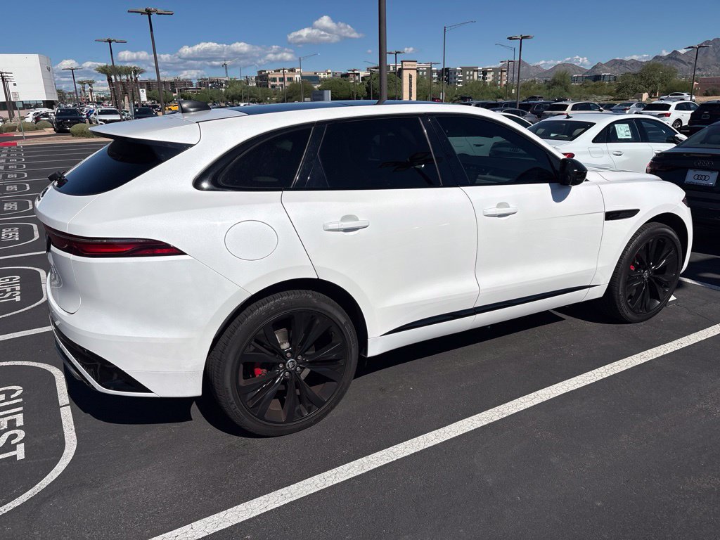 Used 2024 Jaguar F-PACE R-Dynamic S AWD/4WD image 2