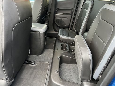 Used 2021 Chevrolet Colorado Z71 w/ Safety Package image 18