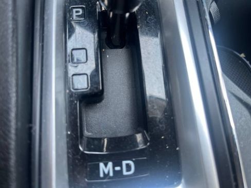 Used 2024 Subaru Ascent Limited w/ Technology Package AWD/4WD image 18