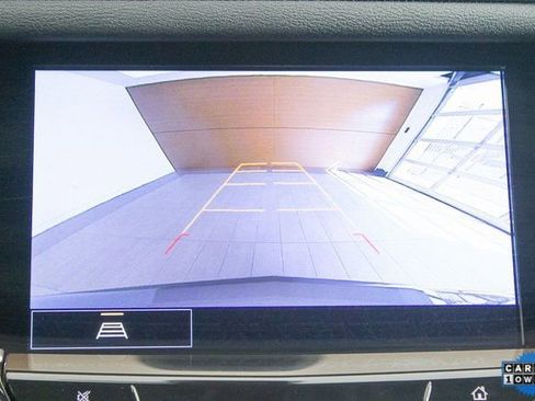 Used 2024 Cadillac XT6 Premium Luxury image 27