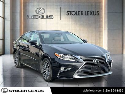 Used 2017 Lexus ES 350 w/ Luxury Package