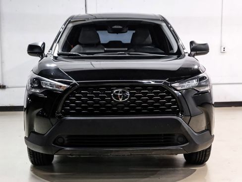 Used 2023 Toyota Corolla Cross L FWD image 5
