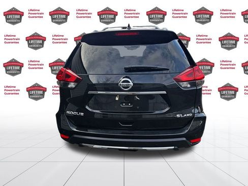 Used 2020 Nissan Rogue SL w/ Premium Package image 8