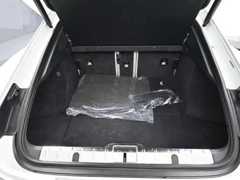 Certified 2023 Porsche Panamera Platinum Edition RWD image 25