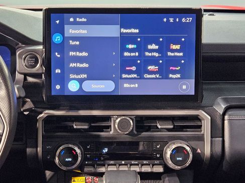 Used 2025 Toyota 4Runner Limited AWD/4WD image 16