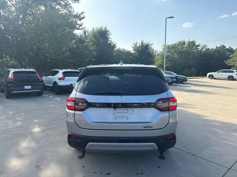Used 2023 Honda Pilot EX-L image 6