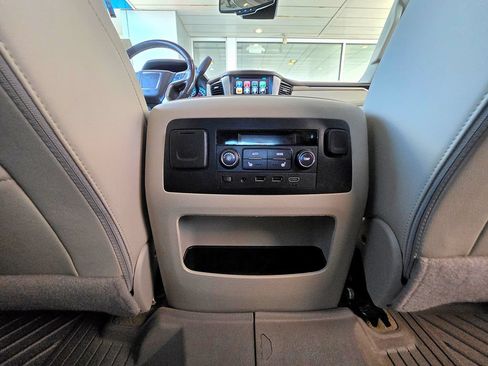 Used 2018 GMC Yukon Denali w/ Denali Ultimate Package AWD/4WD image 76