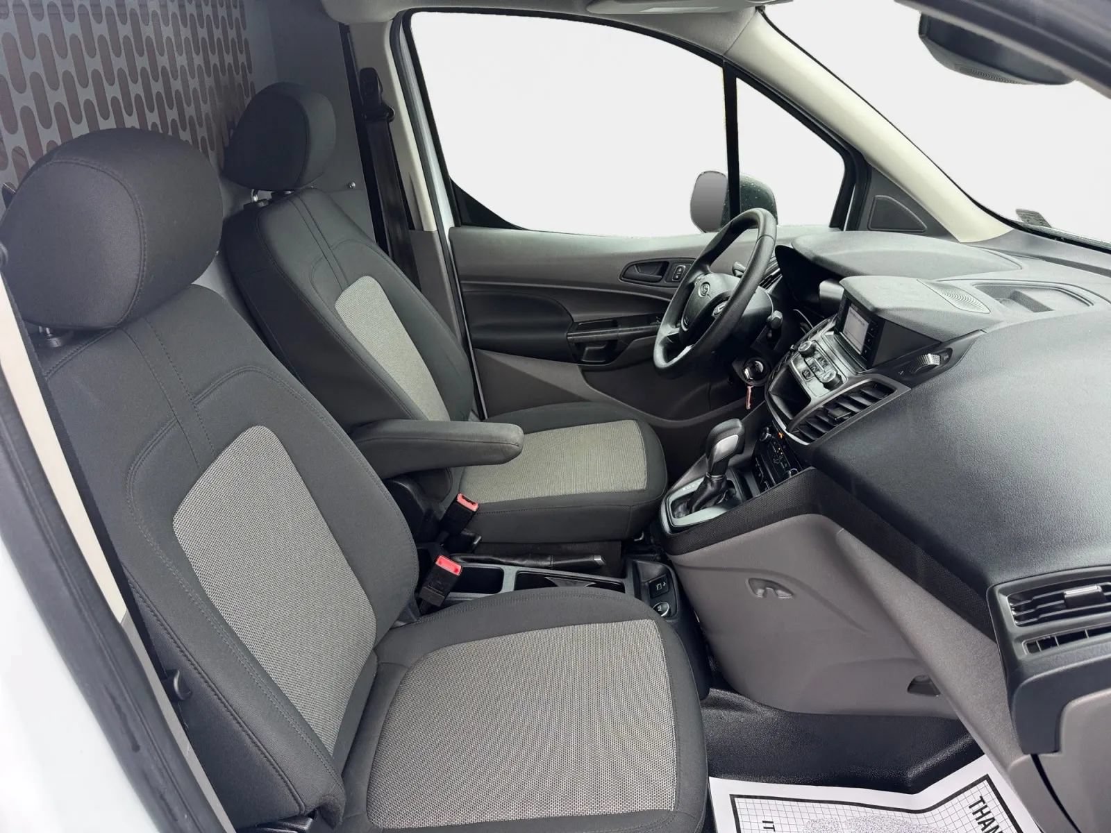 Used 2019 Ford Transit Connect XL FWD image 10