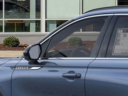 Used 2026 Lincoln Corsair Premiere image 20