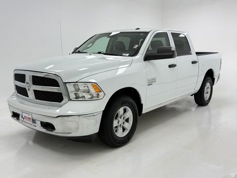 Used 2022 RAM 1500 Tradesman w/ Chrome Appearance Group AWD/4WD image 5