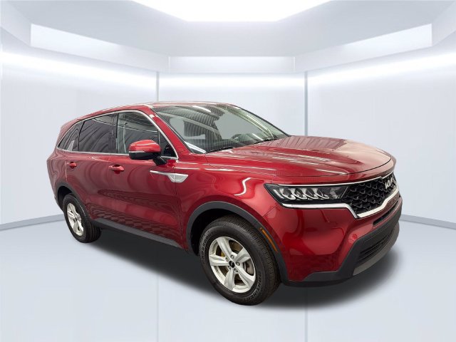 Certified 2023 Kia Sorento LX AWD/4WD image 9