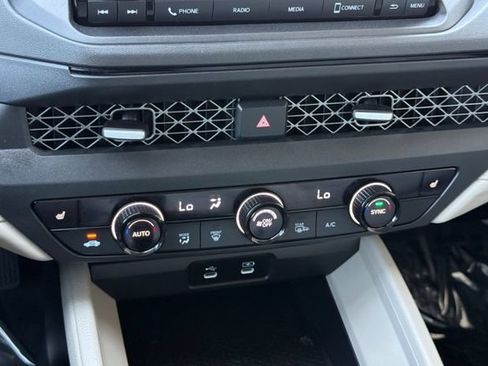 Certified 2023 Honda Accord EX image 24