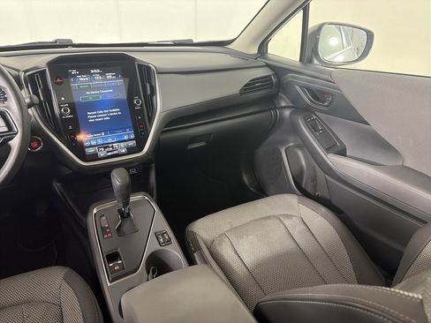 Used 2024 Subaru Crosstrek 2.0i Premium image 40