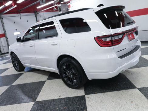 Used 2023 Dodge Durango R/T RWD image 7