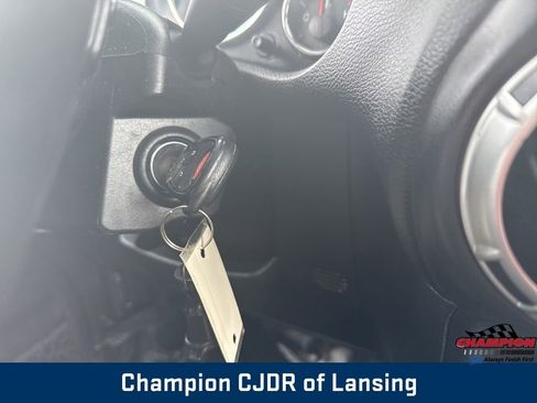 Used 2016 Jeep Wrangler Unlimited Sahara w/ Connectivity Group image 34