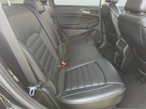 Used 2022 Ford Edge SEL image 35