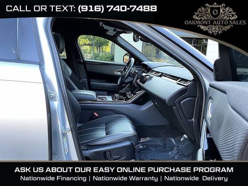 Used 2018 Land Rover Range Rover Velar R-Dynamic SE AWD/4WD image 12