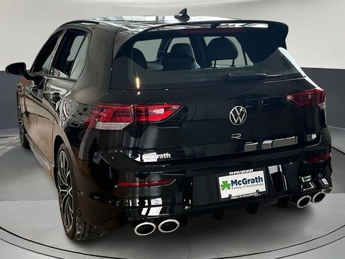 New 2026 Volkswagen Golf image 3