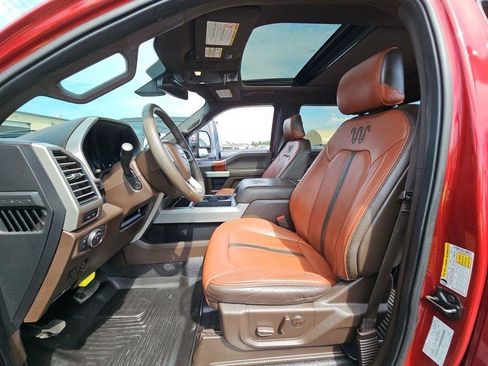 Used 2019 Ford F250 King Ranch w/ King Ranch Ultimate Package AWD/4WD image 12
