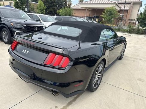 Used 2017 Ford Mustang GT Premium RWD image 7