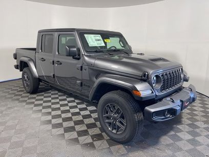 New 2025 Jeep Gladiator Sport